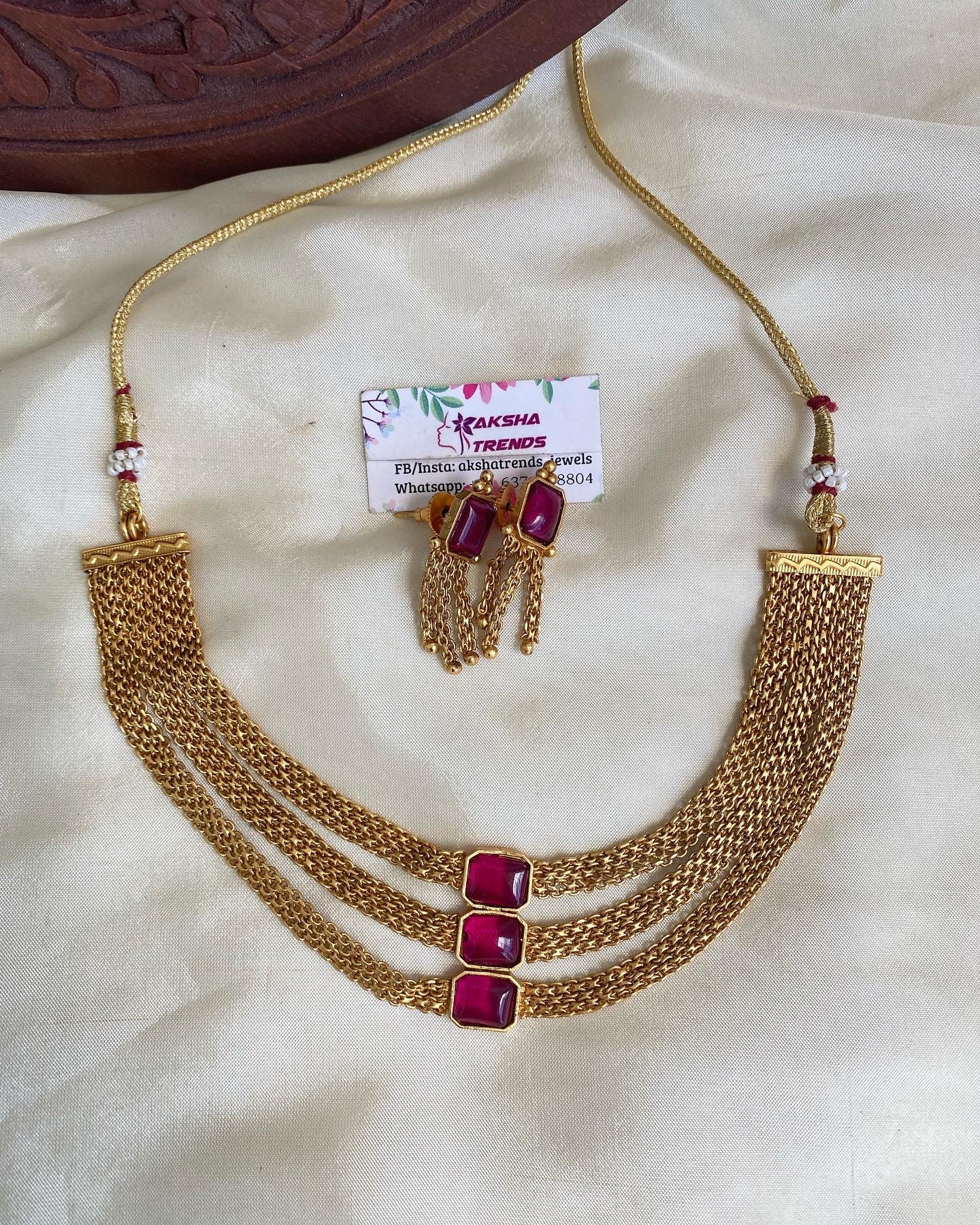 3 layere kemp antique necklace Aksha Trends