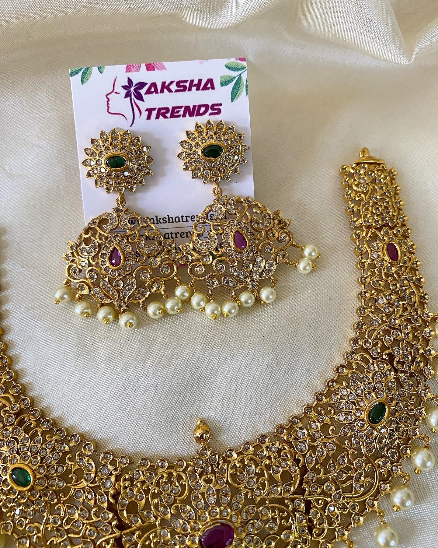 Uncut diamond bridal necklace Aksha Trends