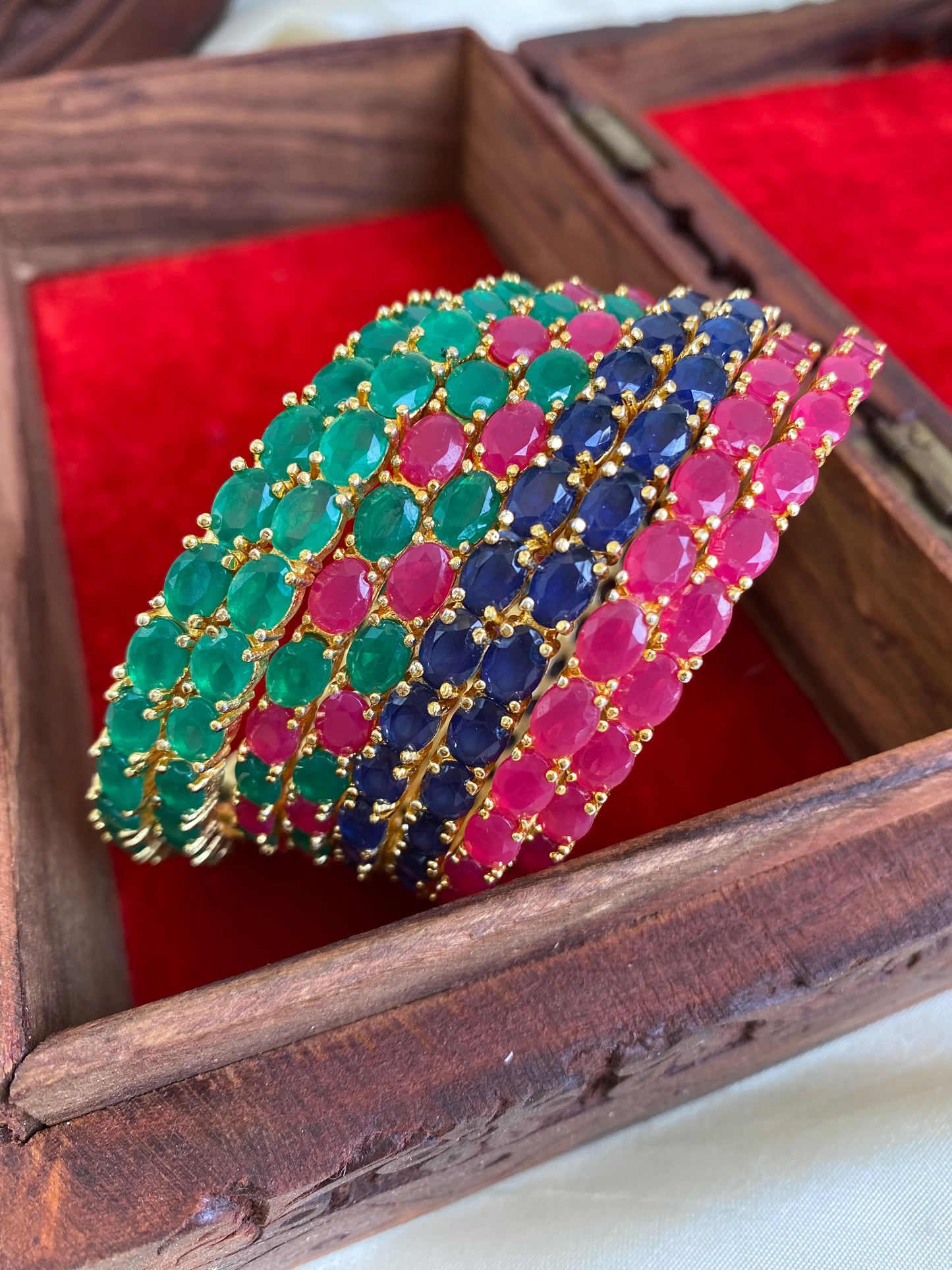 Kemp goldpolish bangles Aksha Trends