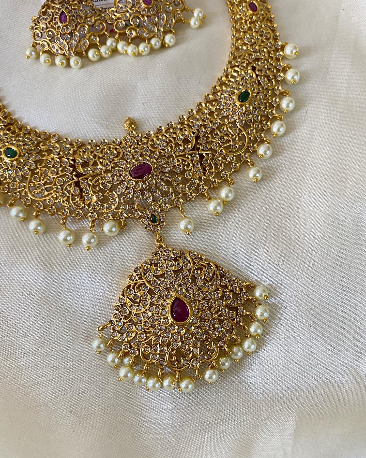 Uncut diamond bridal necklace Aksha Trends