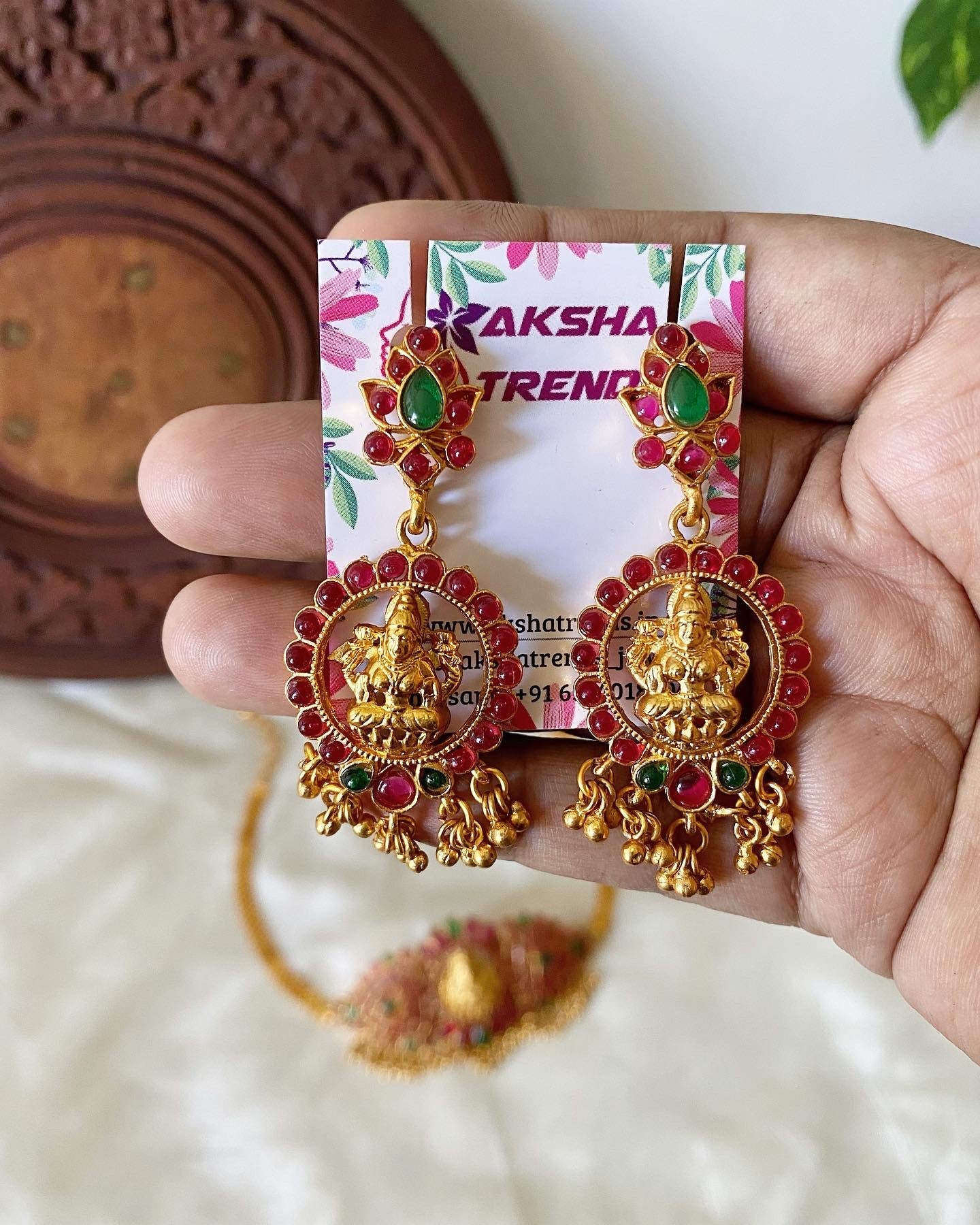 Kundavi kemp choker big size Aksha Trends