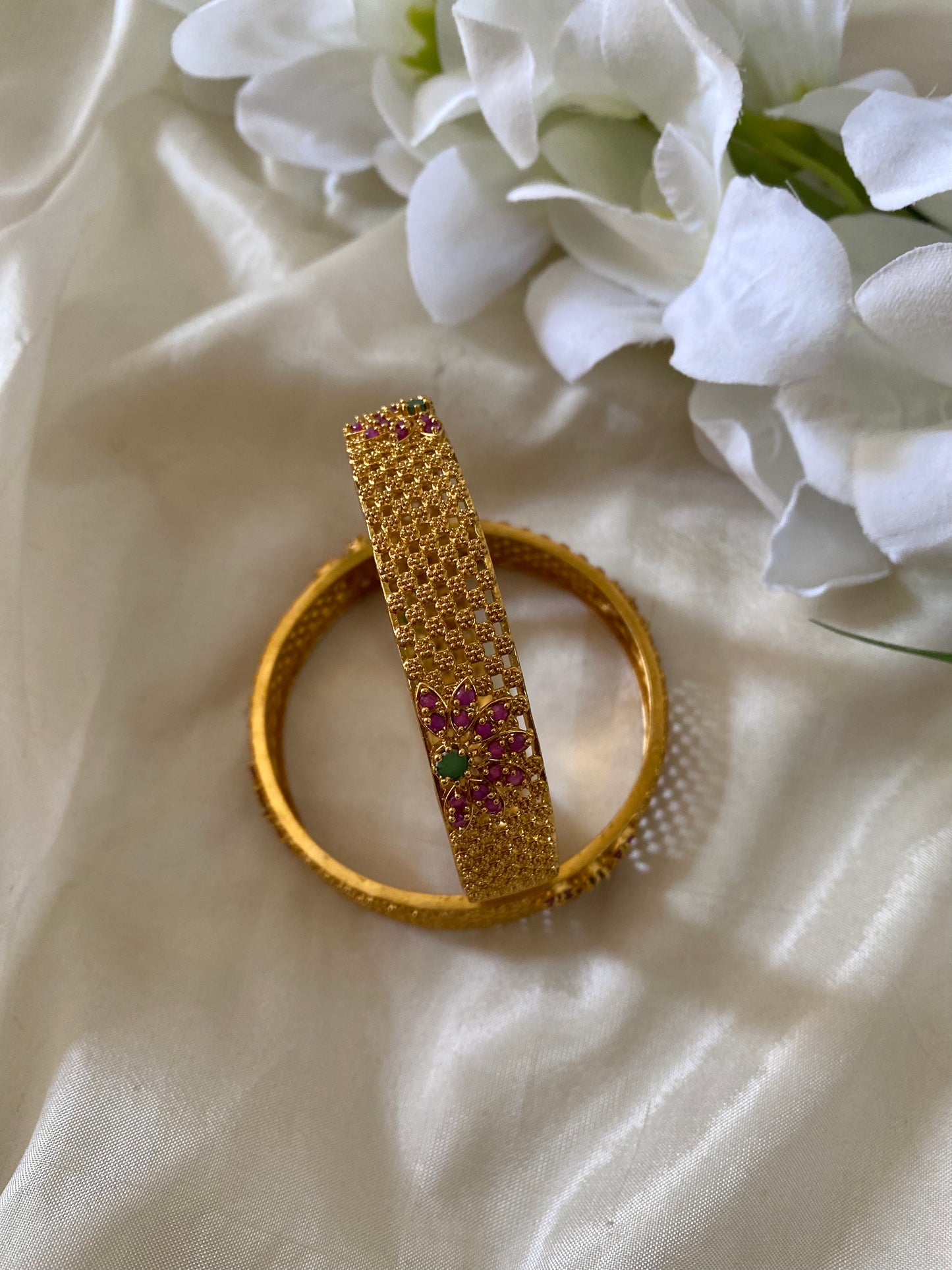 Golden AD bangles (2pc) Aksha Trends