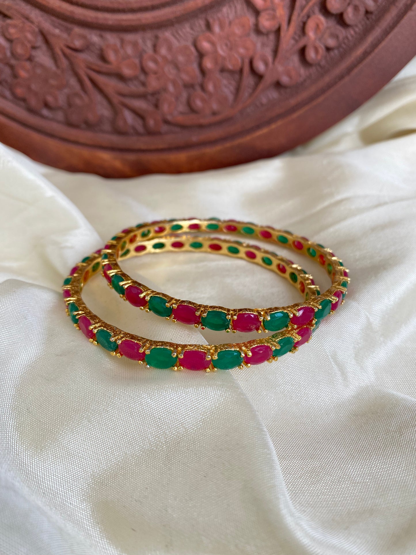 Kemp goldpolish bangles Aksha Trends
