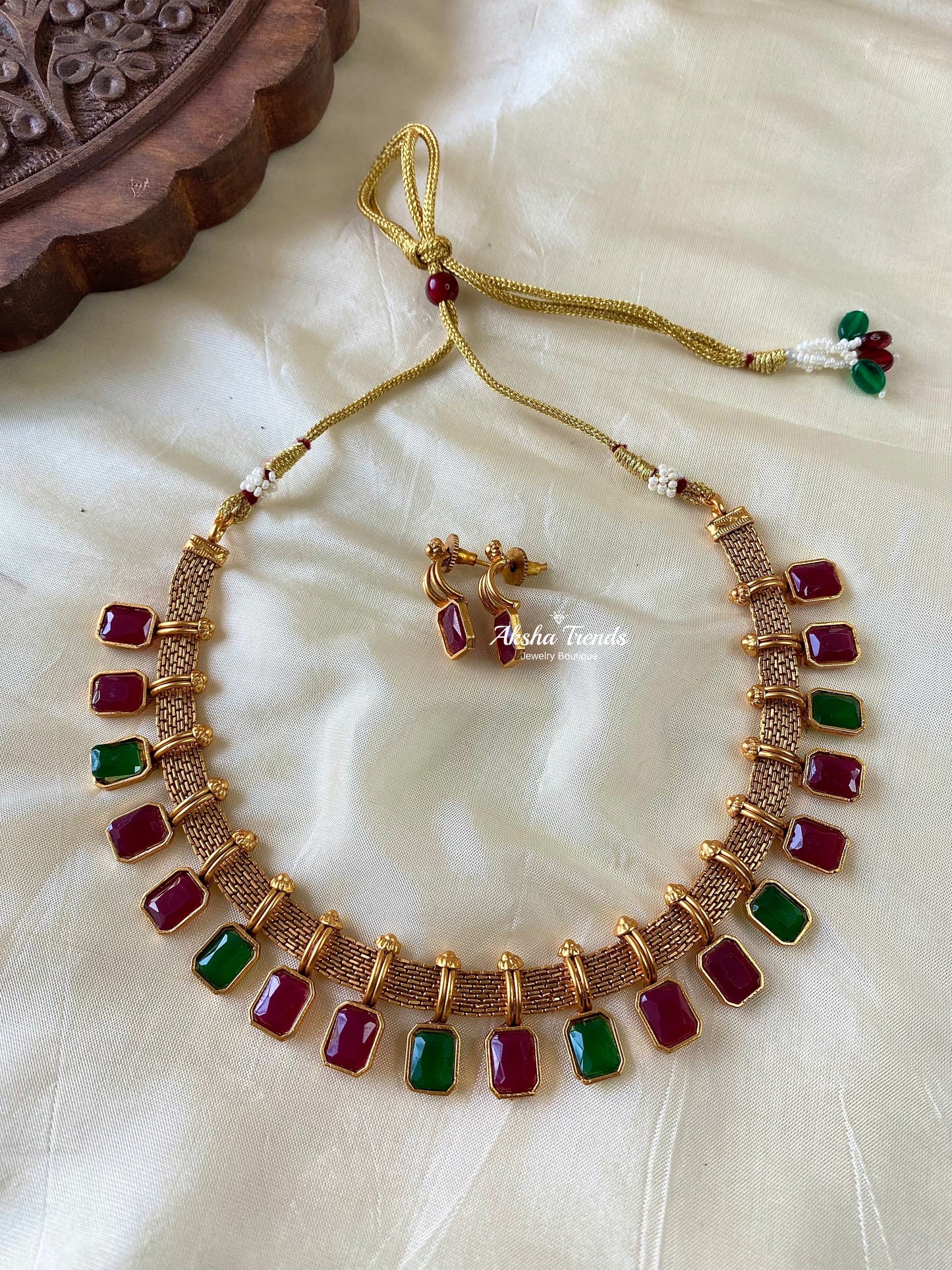 Gold Stone necklace Aksha Trends