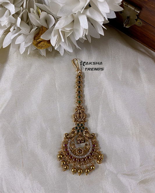 Premium gold tikka Aksha Trends