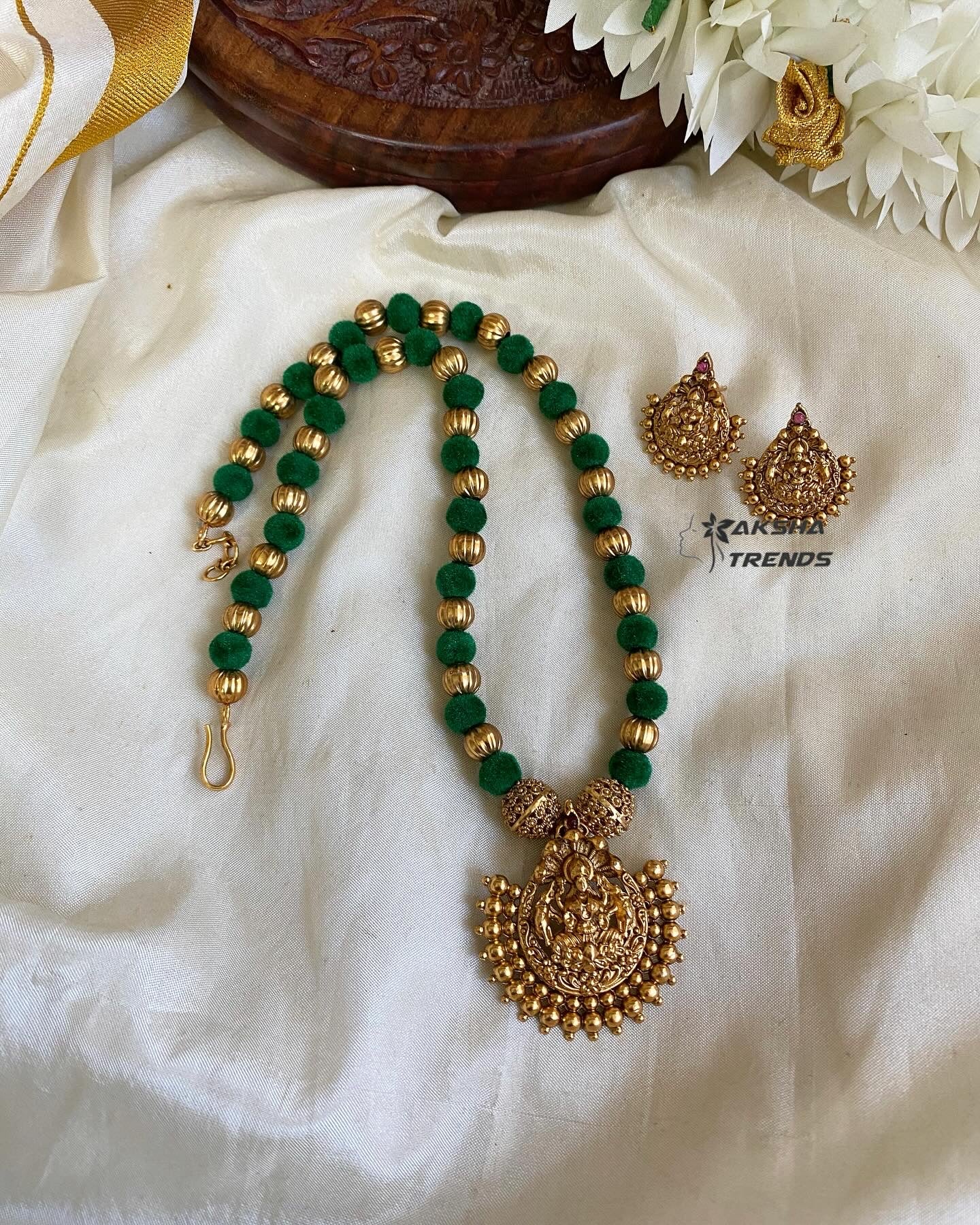 Lakshmi Attigai -velvet beads Aksha Trends