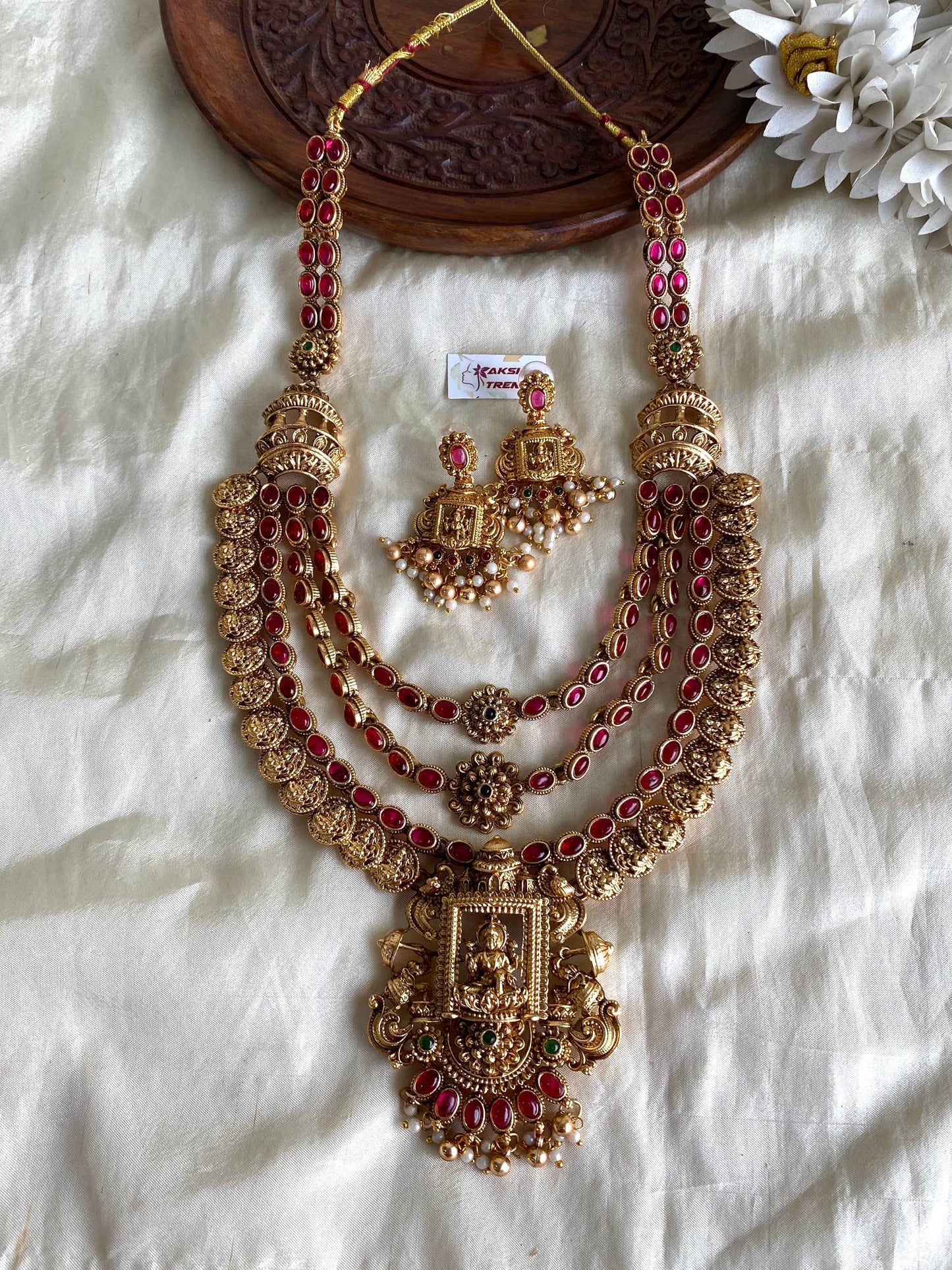 Antique 3 layer kemp Bridal haram Aksha Trends
