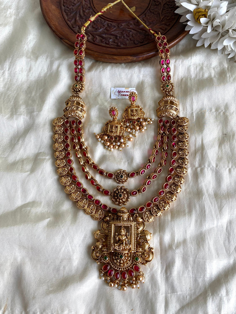 Antique 3 layer kemp Bridal haram Aksha Trends 