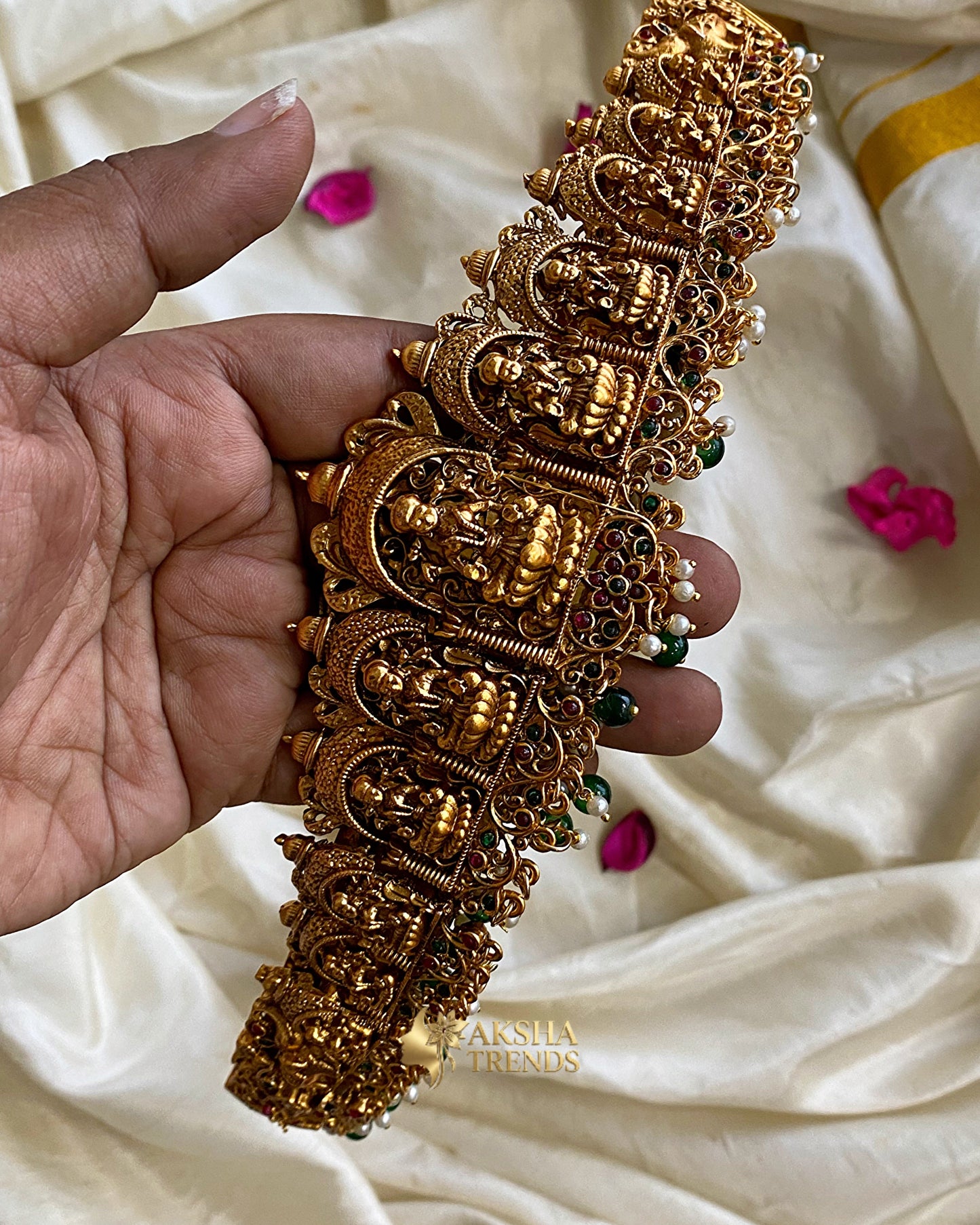 Antique bridal hipbelt -Green Aksha Trends