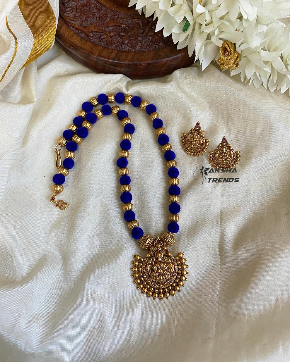 Lakshmi Attigai -velvet beads Aksha Trends 