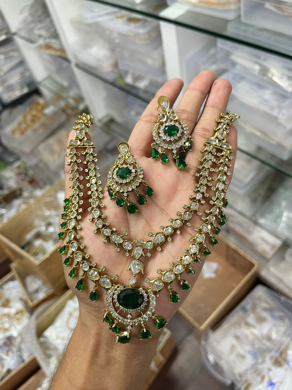 Trisha -3 layer Emerald short haram Aksha Trends 