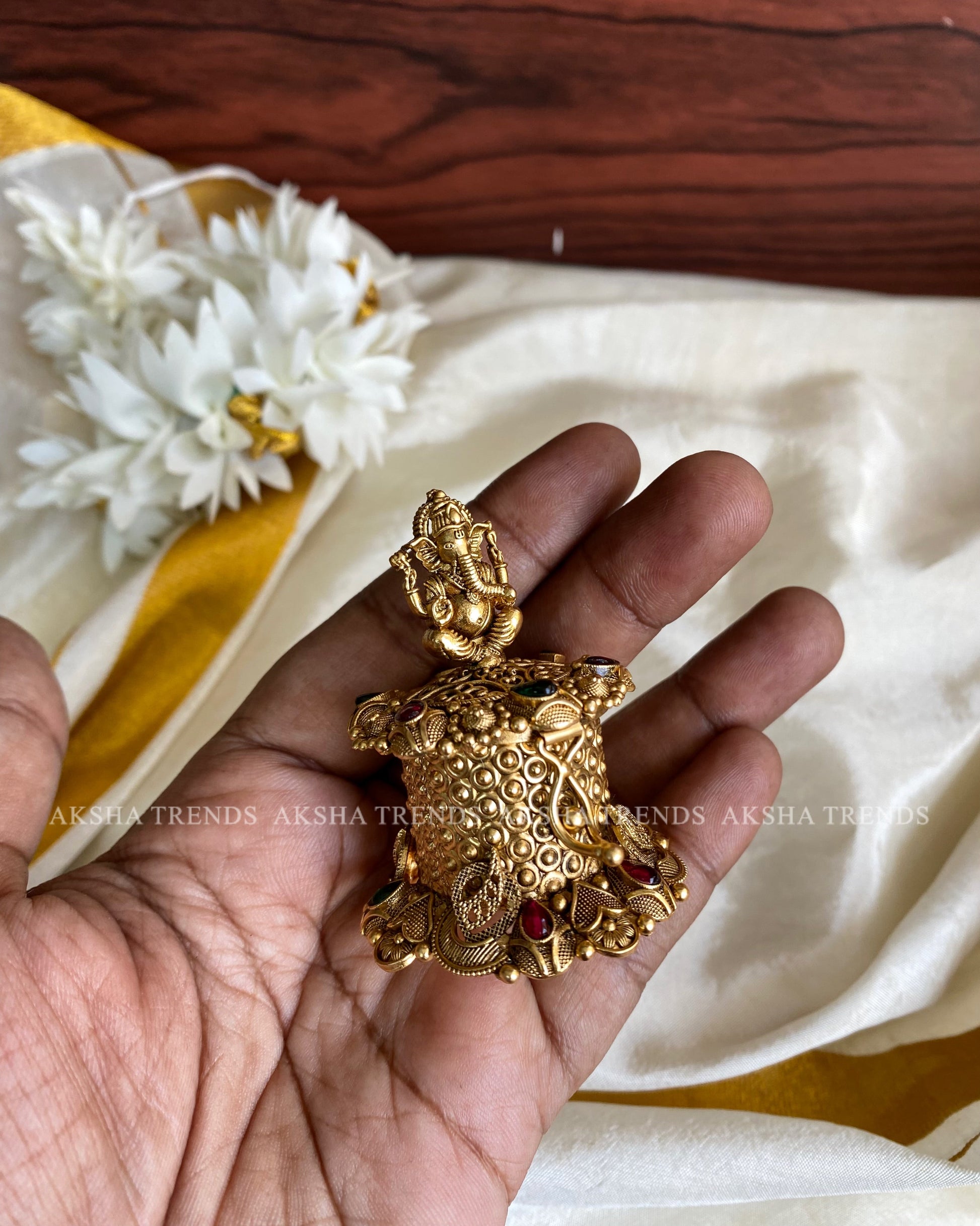 Ganesha Kumkum box Aksha Trends