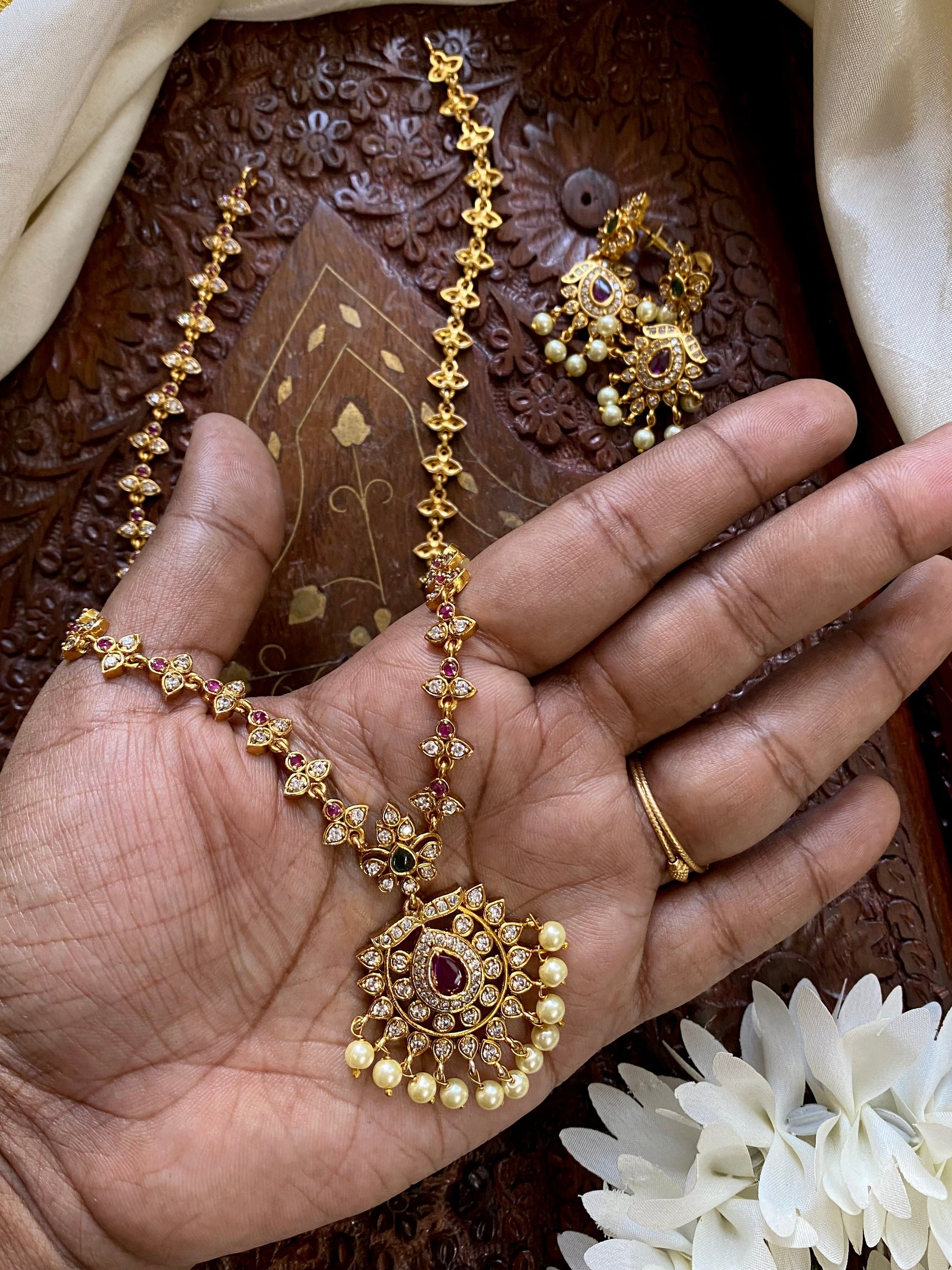 Floral diamond haram Aksha Trends