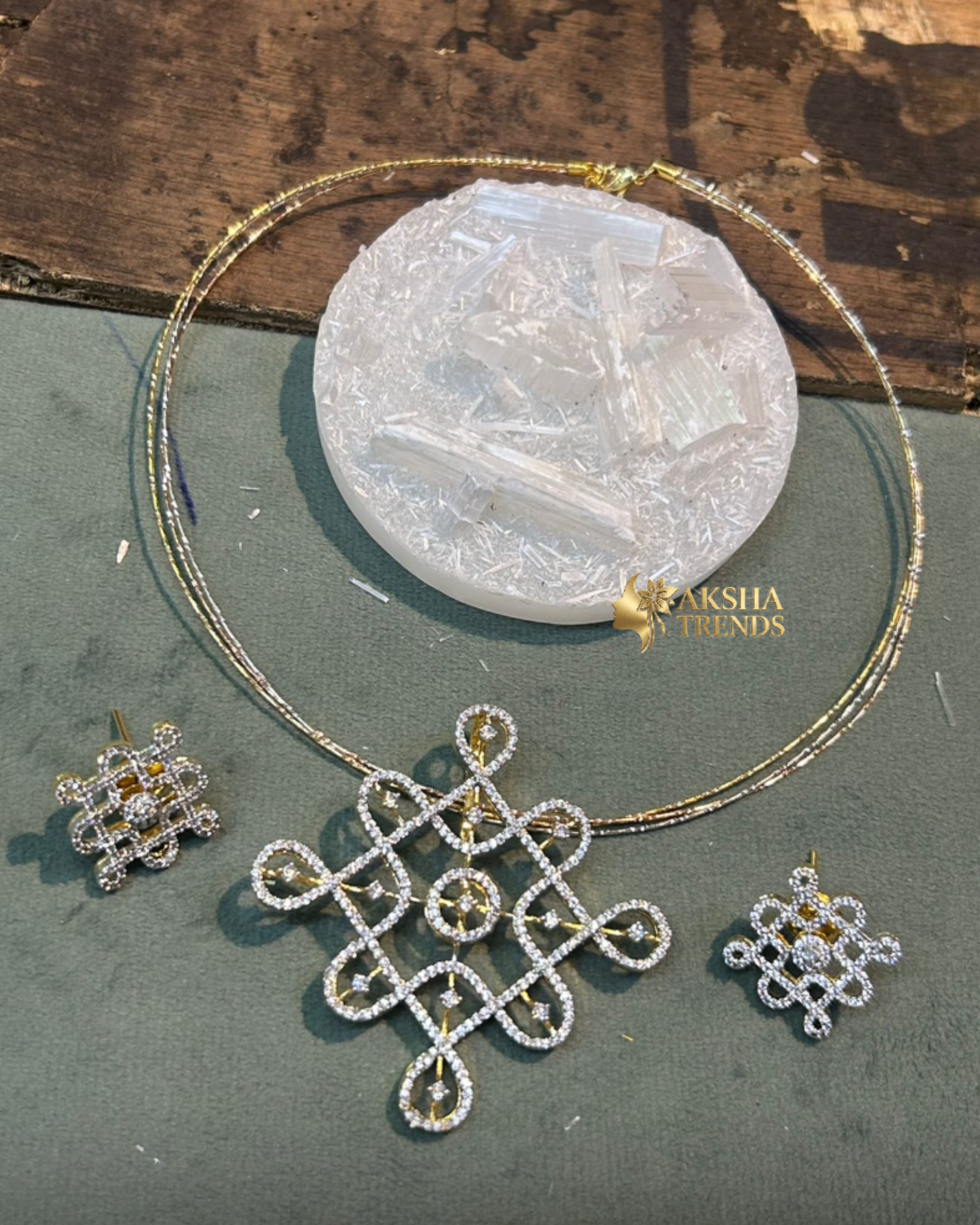 Kolam diamond necklace Aksha Trends
