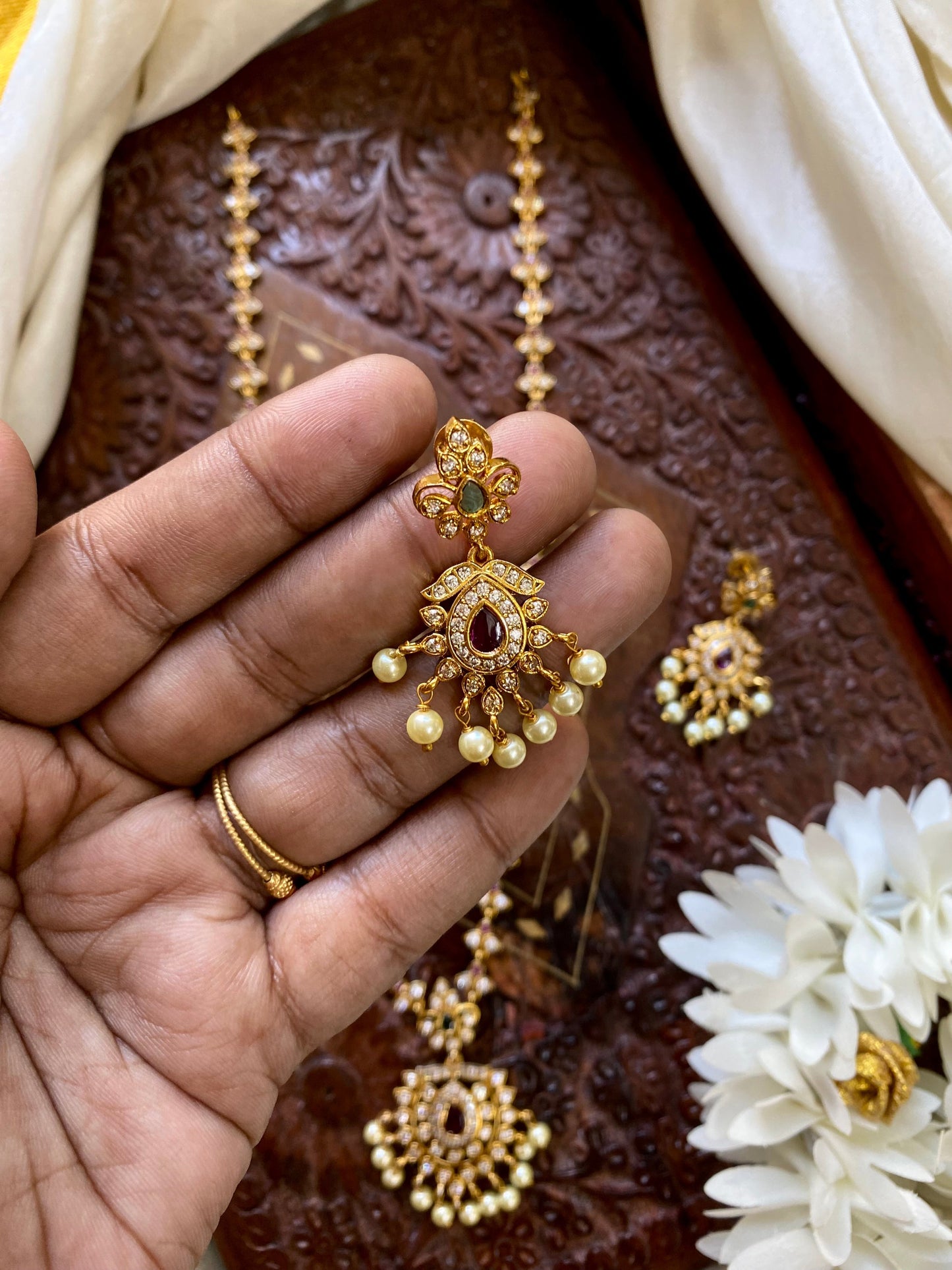 Floral diamond haram Aksha Trends