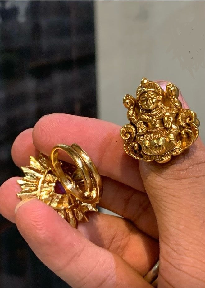 Nagas bridal Rings Aksha Trends