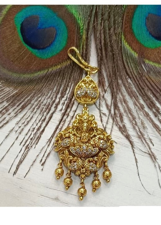 Premium bridal tikka Aksha Trends 