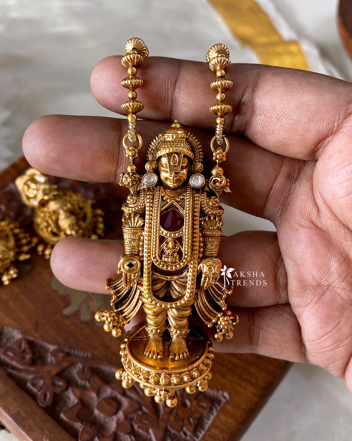 Balaji pendant chain Aksha Trends