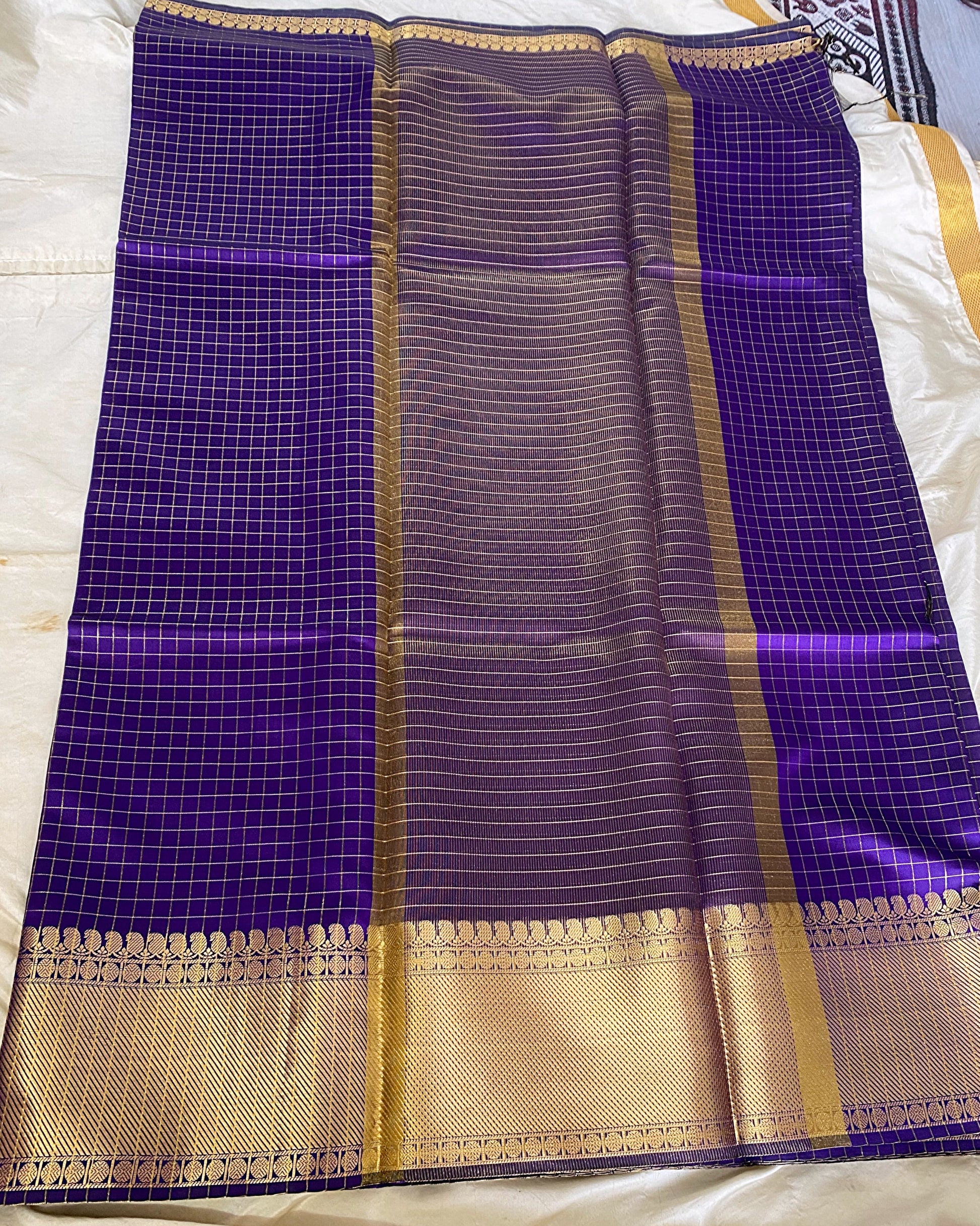Soft Silk Checked Saree Aksha Trends