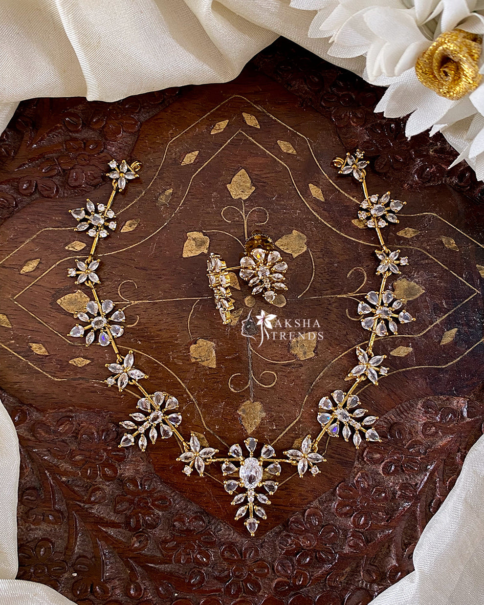 Floral diamond Necklace Aksha Trends 