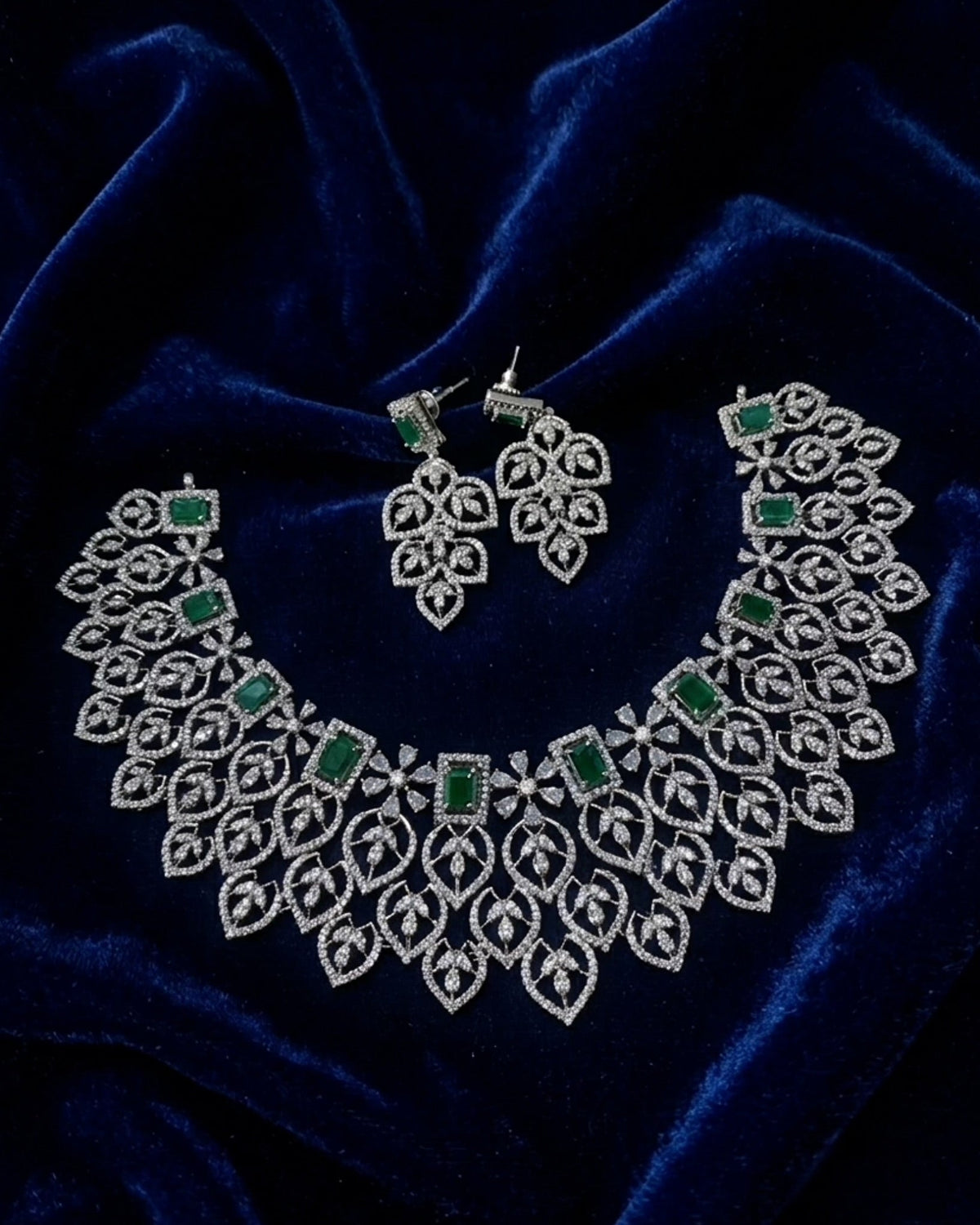 Silver floral diamond necklace -Pink Aksha Trends