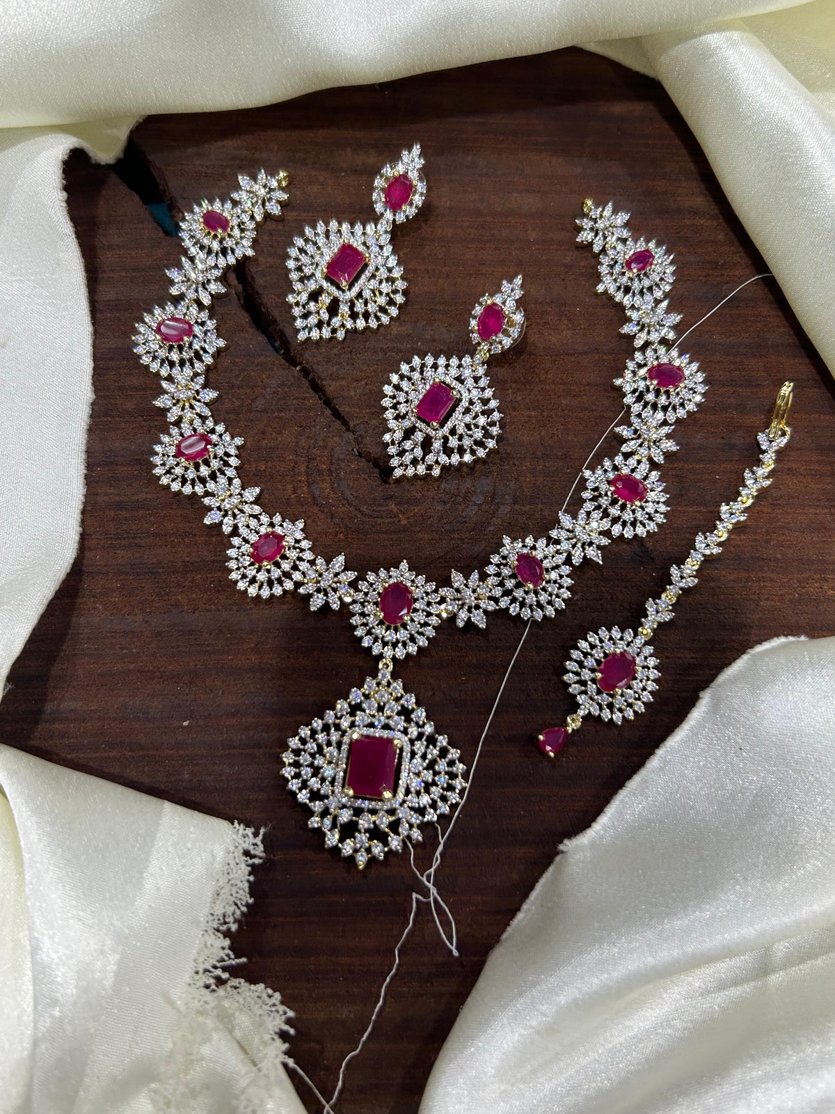 Trivia bridal diamond -Ruby Aksha Trends