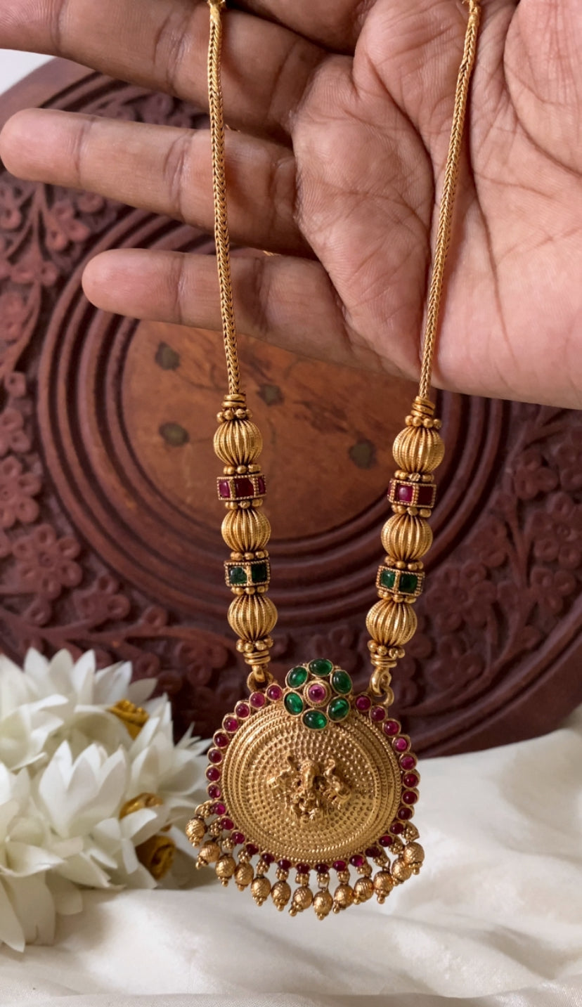 Lakshmi Antique pendant set Aksha Trends