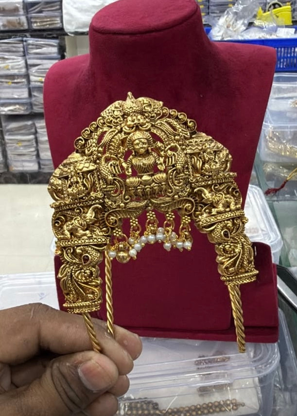 Antique bridal vangi (2pc) Aksha Trends