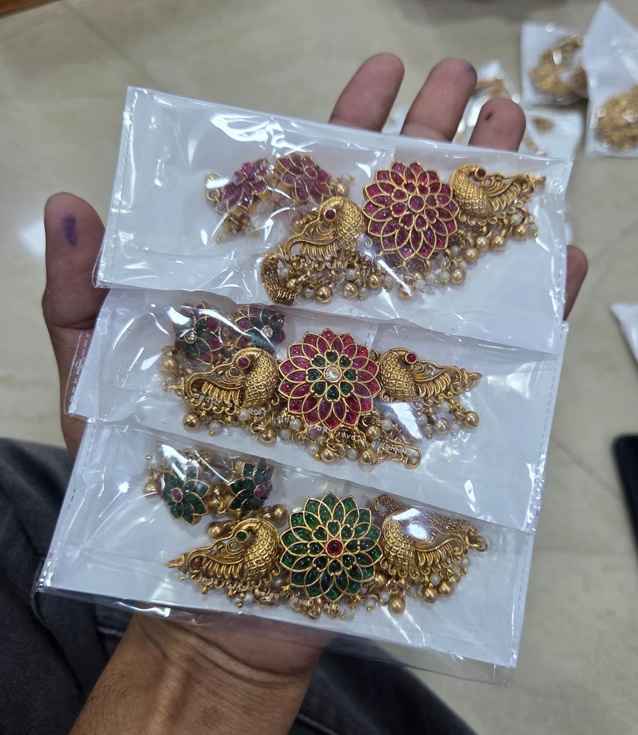 Antique peacock kemp choker Aksha Trends