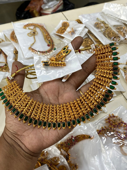 Mullu green necklace Aksha Trends