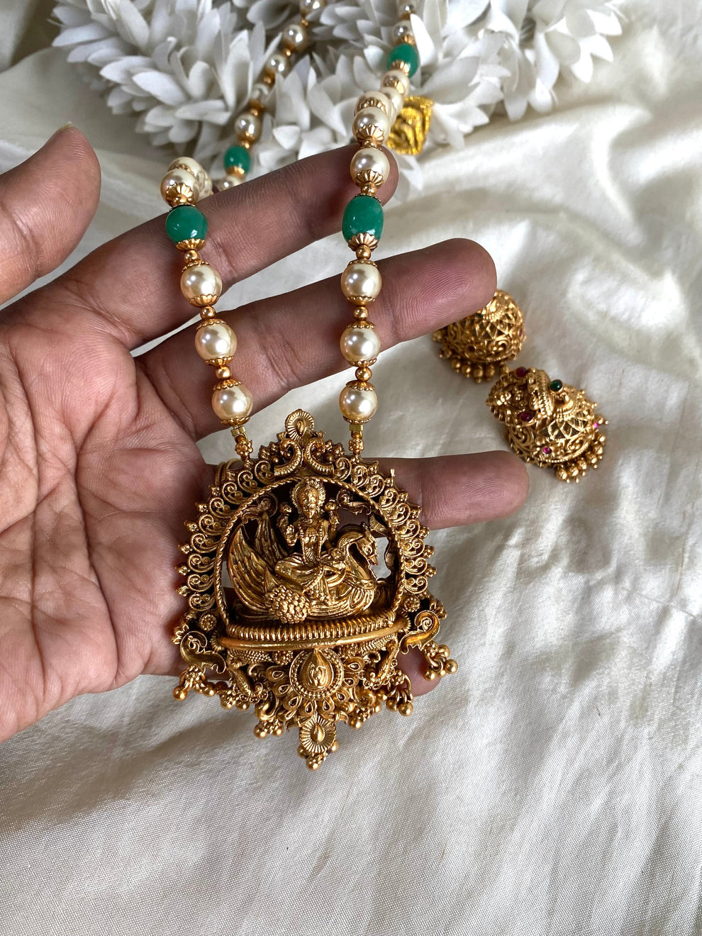 Pearl Temple jewellery Aksha Trends 