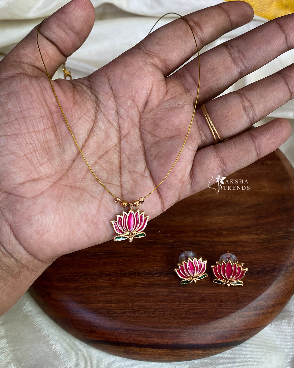 Invisible Necklace -Lotus Aksha Trends 