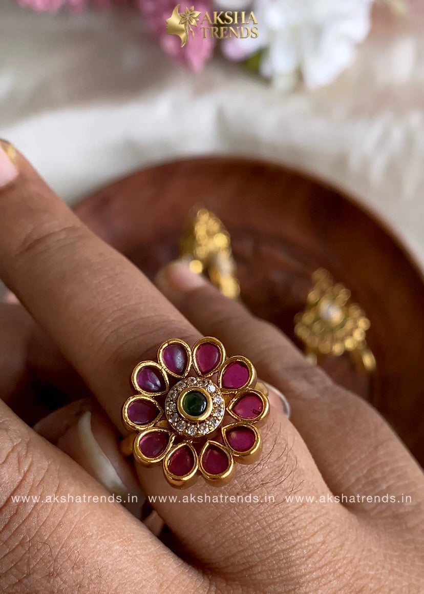 Floral kemp bridal rings Aksha Trends