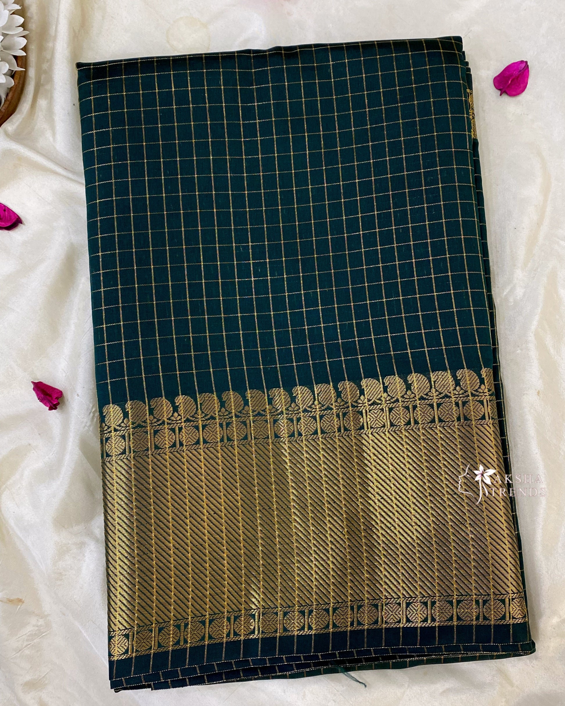 Soft Silk Checked Saree Aksha Trends