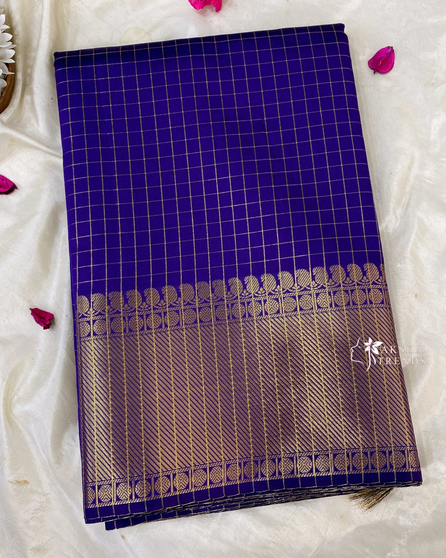 Soft Silk Checked Saree Aksha Trends