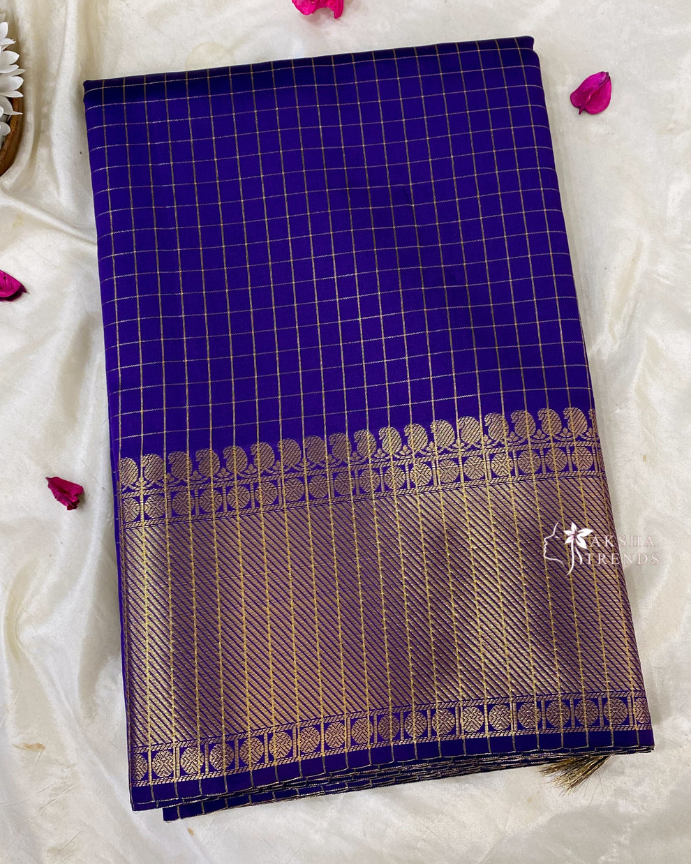 Soft Silk Checked Saree Aksha Trends 
