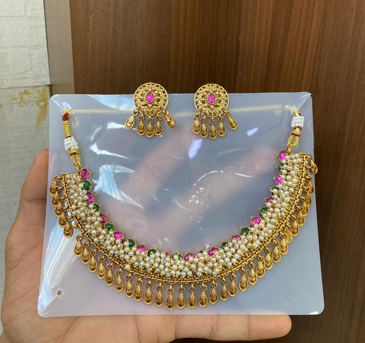 Antique pearl cluster Necklace Aksha Trends