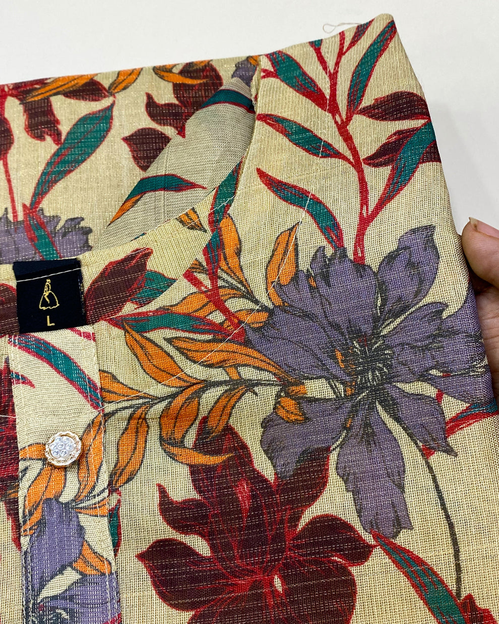 Tissue Silk Kurti (L) Aksha Trends 