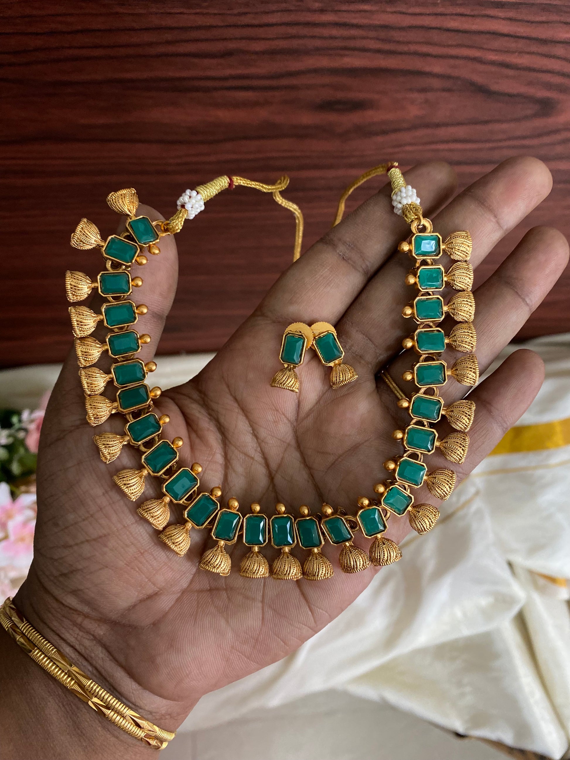 Sufi necklace Green Aksha Trends