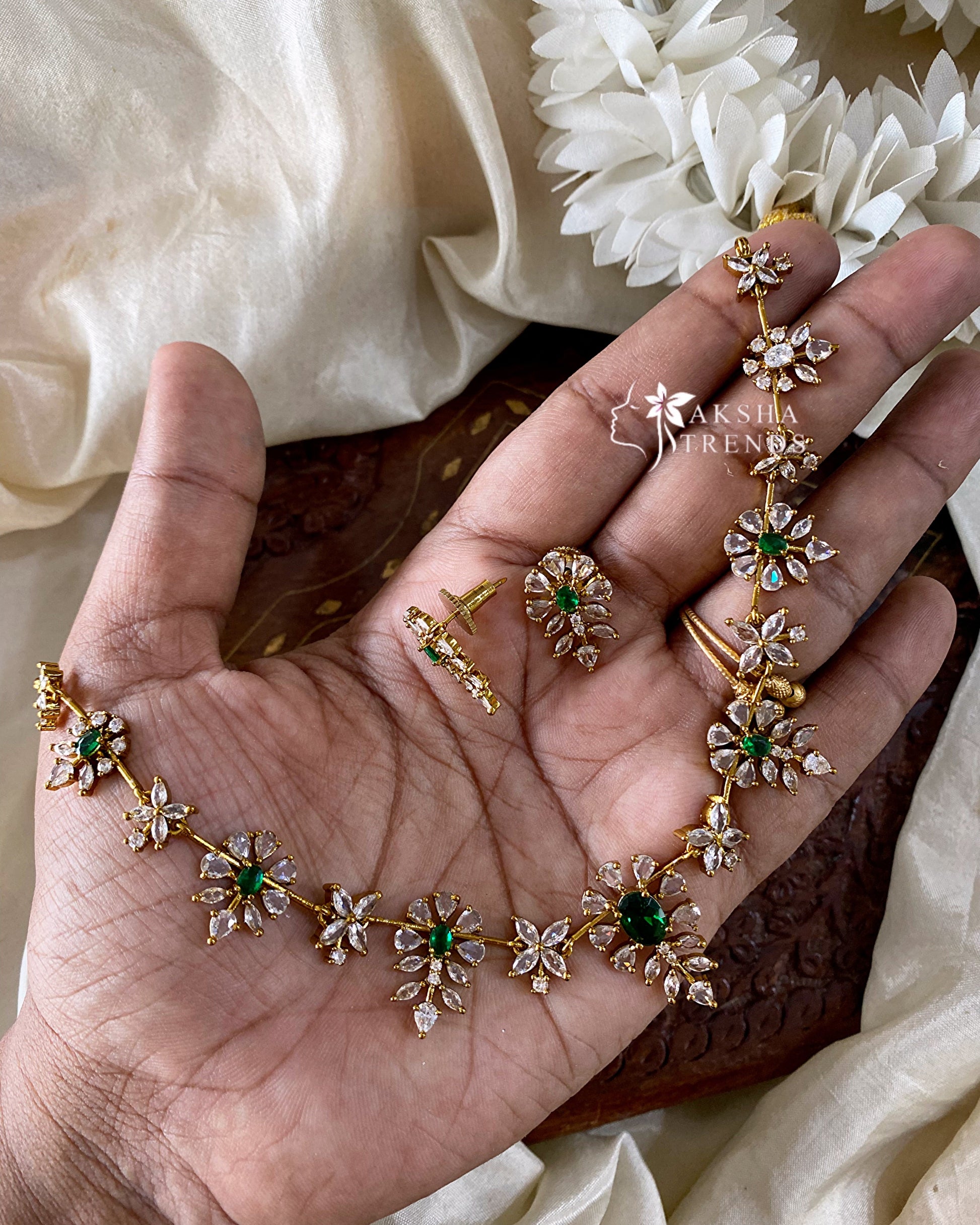 Floral diamond Necklace Aksha Trends