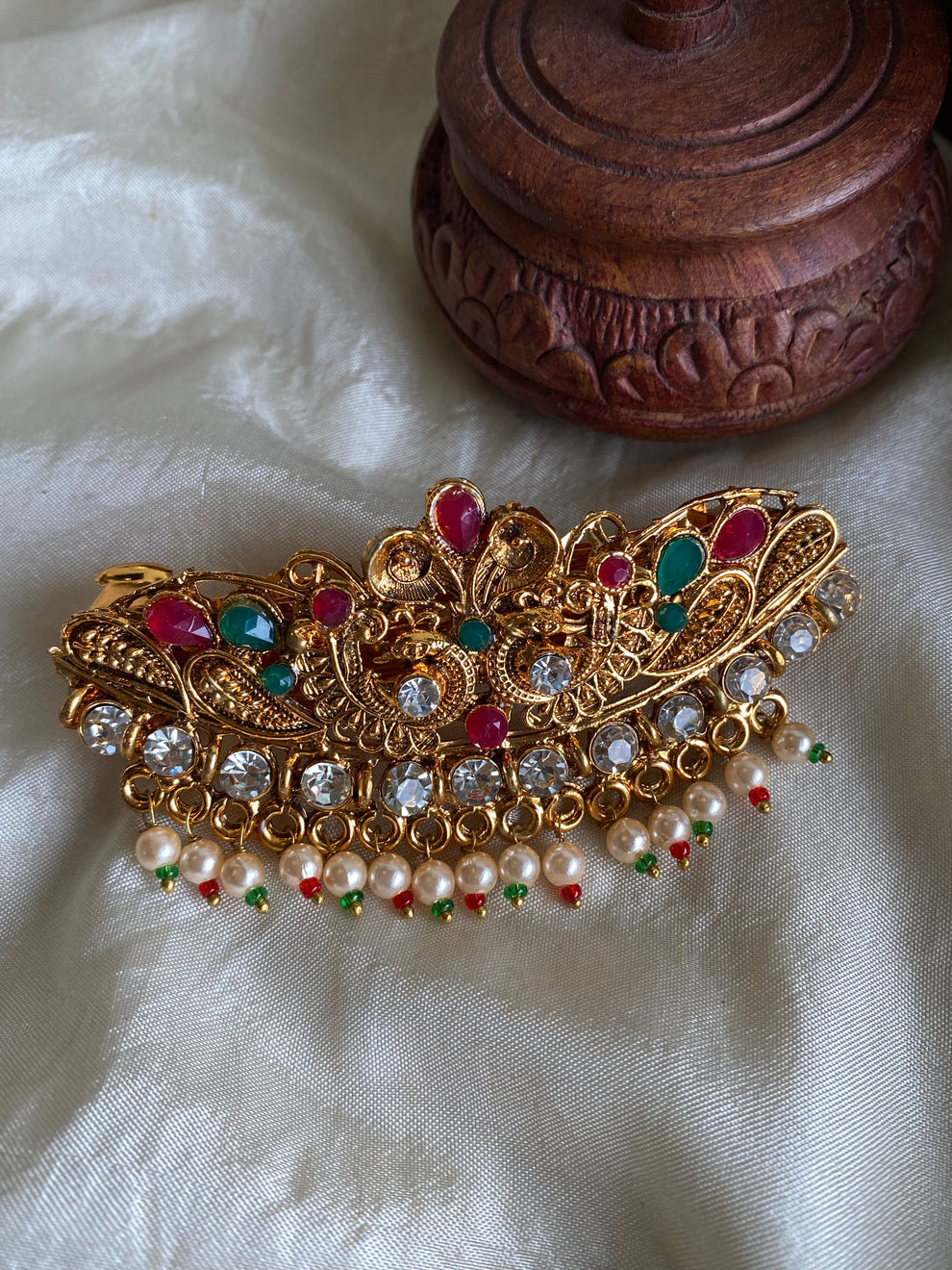 Fancy gold Hair clip Aksha Trends 