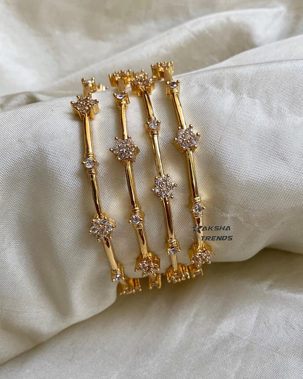Premium floral bangles (4pc) Aksha Trends 