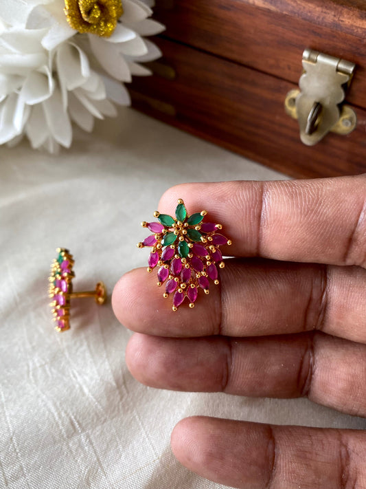 Premium stud strawberry Aksha Trends