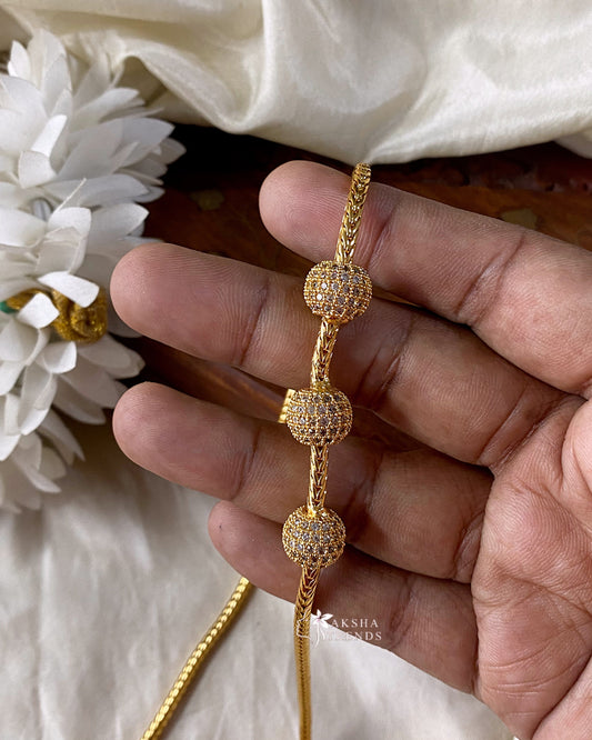 Round ball Mogappu chain -white Aksha Trends