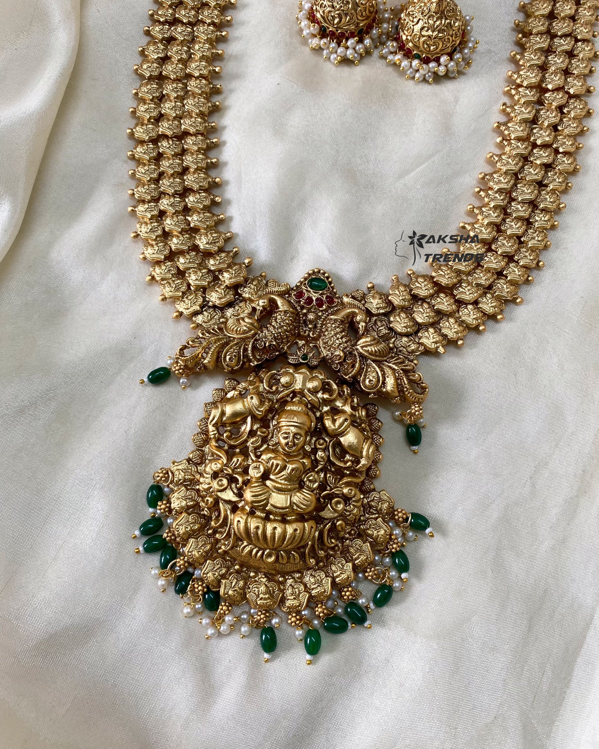Grand bridal heavy haram Aksha Trends