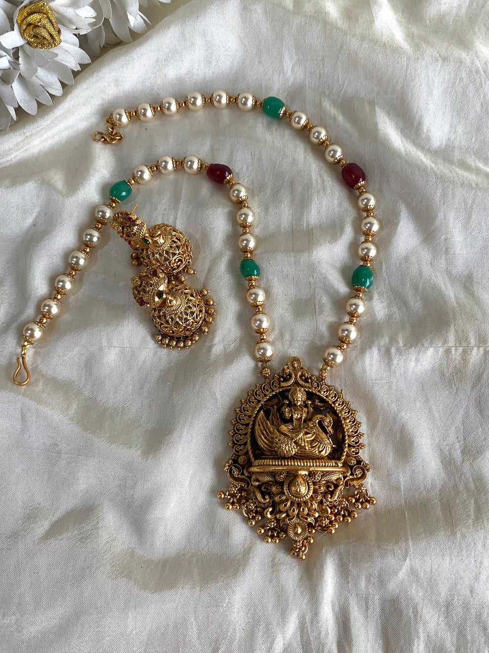 Pearl Temple jewellery Aksha Trends 
