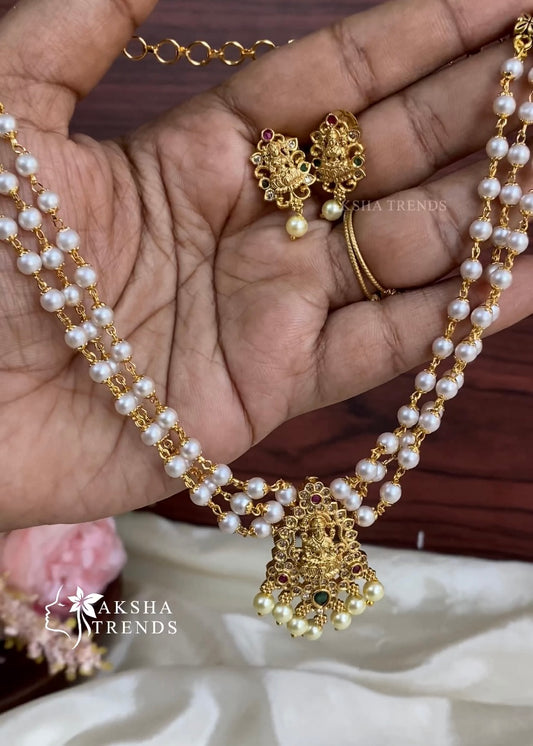Pearl choker Aksha Trends