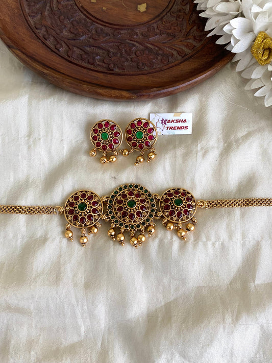 Antique floral choker Aksha Trends