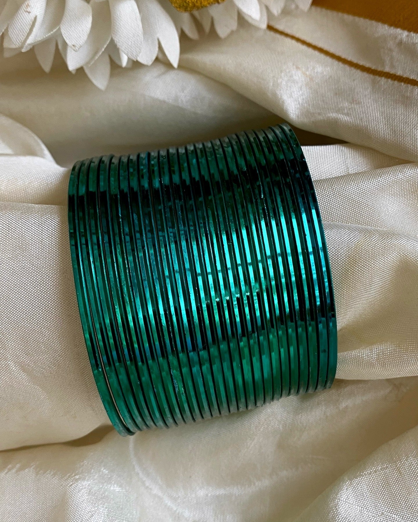 Rangoli Bangles -Turquoise green Aksha Trends