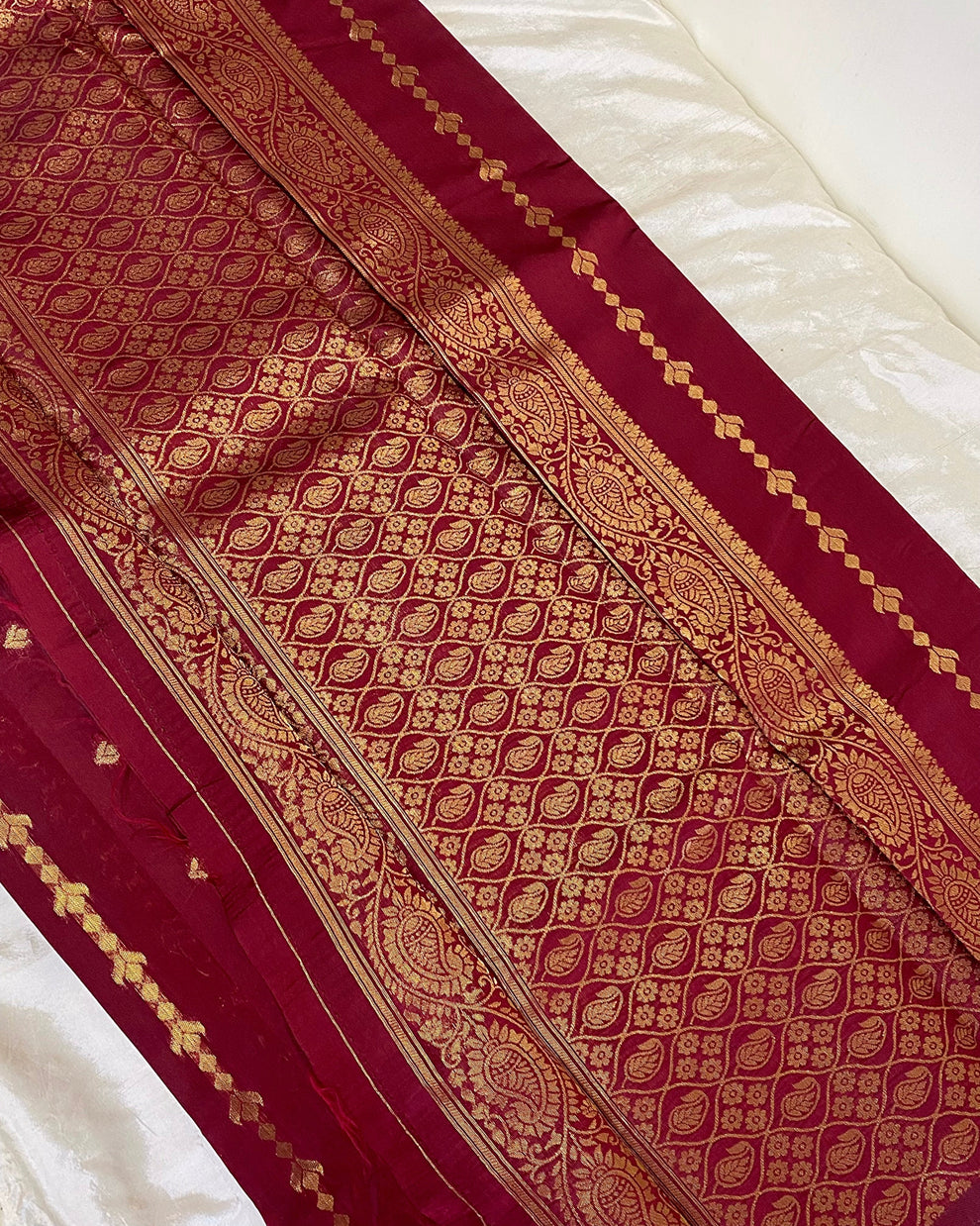 Softsilk Saree Aksha Trends 